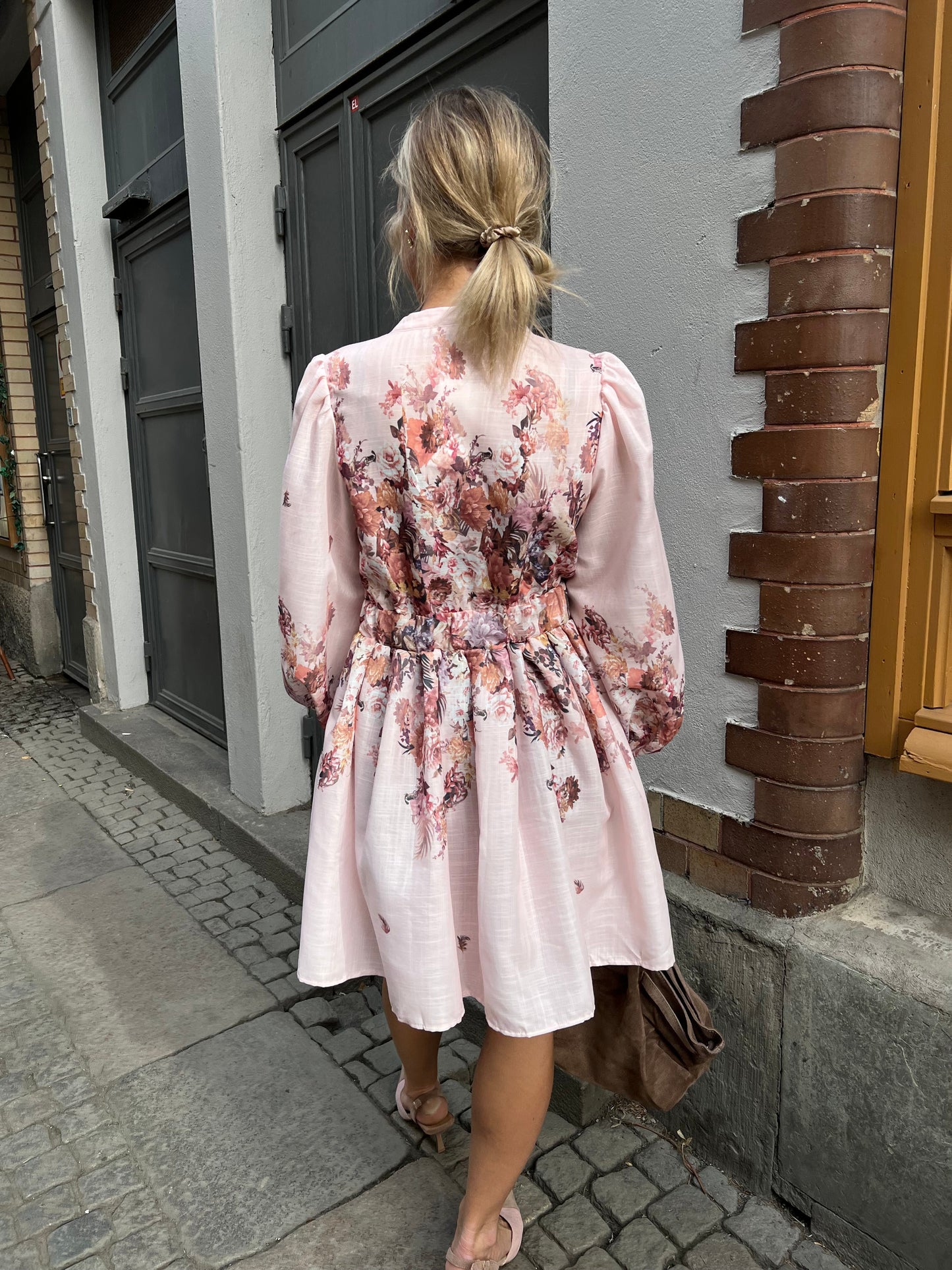 Louise Short Dress Flower