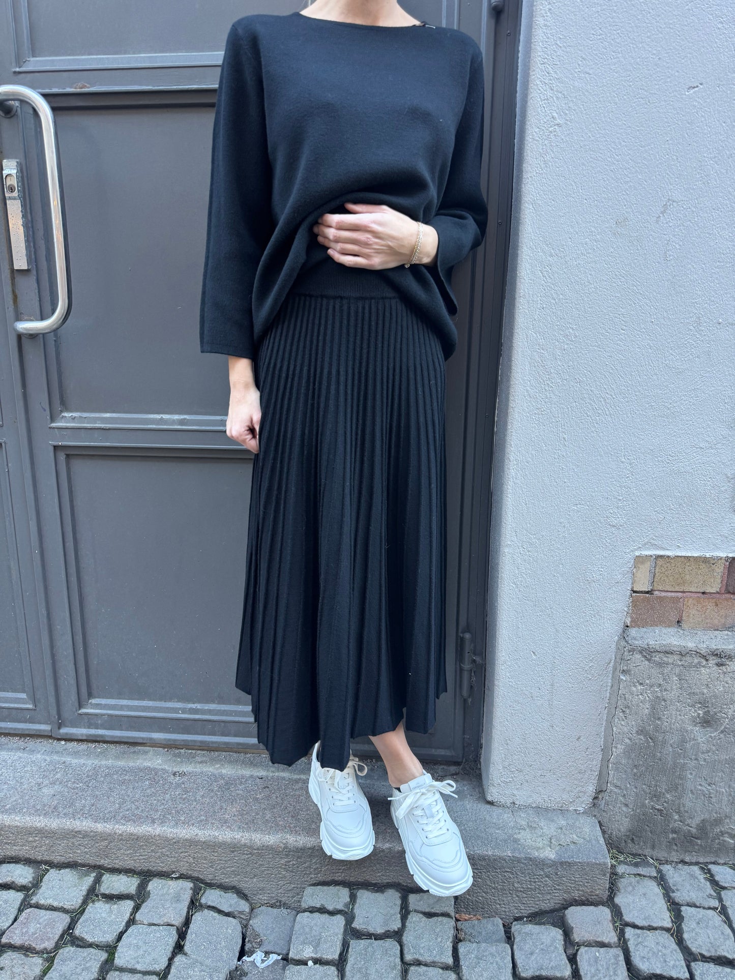 Felicia Skirt Black