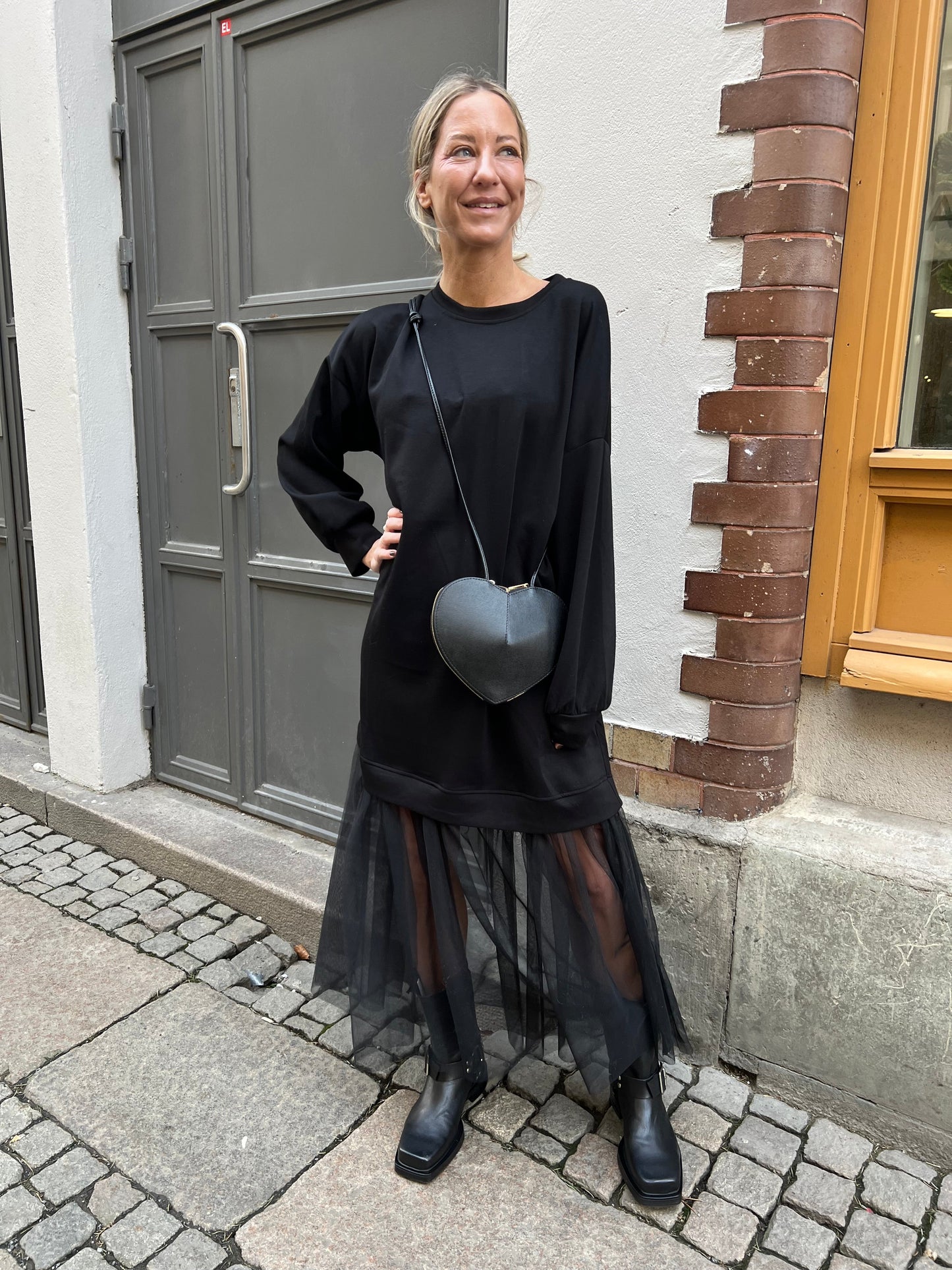 Heart bag black